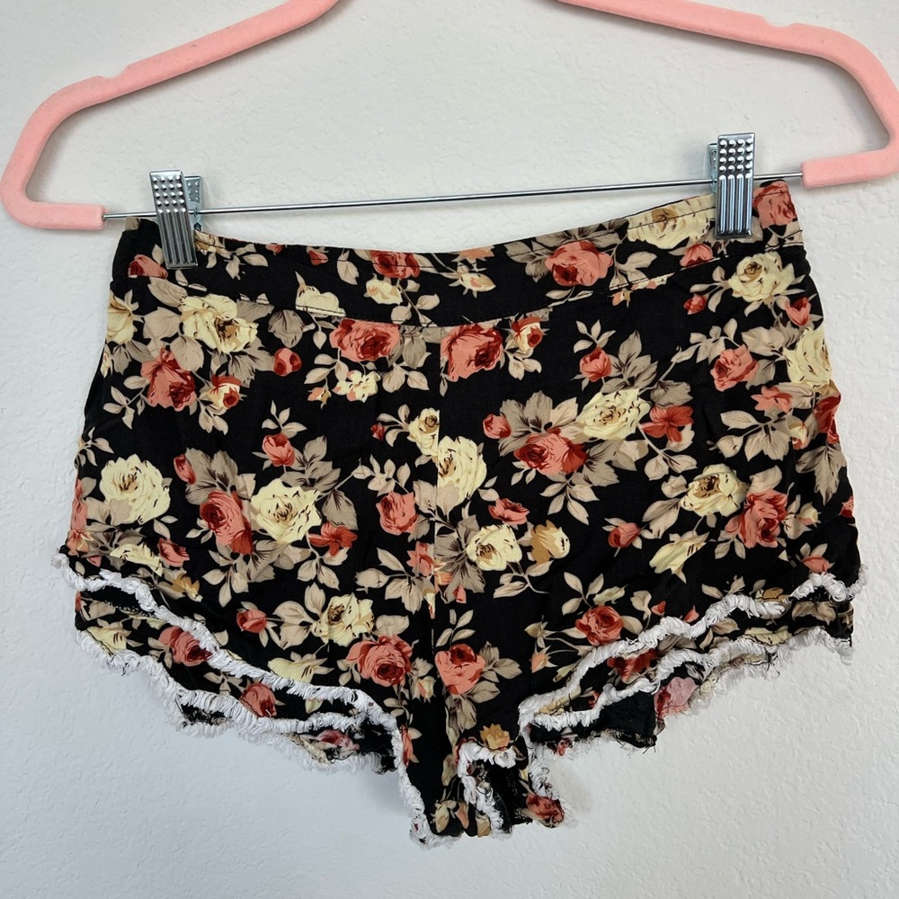 LF Floral Shorts with Fringe